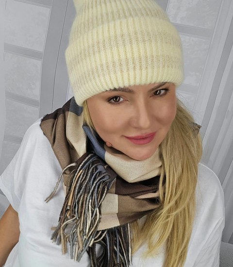 Ciepła czapka damska BEANIE zimowa jesienna jednokolorowa (Beżowy) Ciepła czapka damska BEANIE zimowa jesienna jednokolorowa (Beżowy)