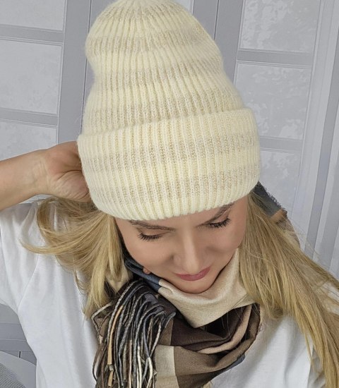 Ciepła czapka damska BEANIE zimowa jesienna jednokolorowa (Beżowy) Ciepła czapka damska BEANIE zimowa jesienna jednokolorowa (Beżowy)