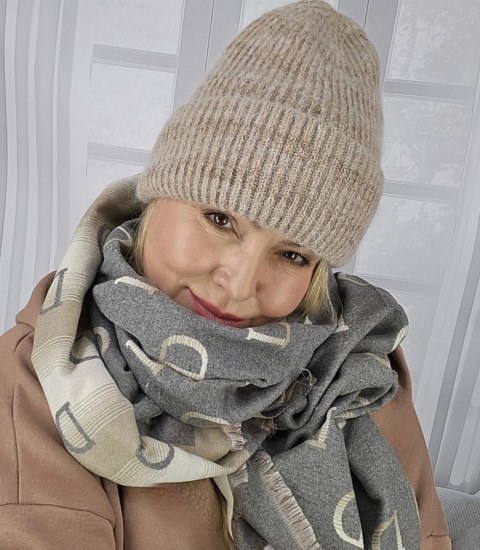 Ciepła czapka damska BEANIE zimowa jesienna jednokolorowa (Brązowy) Ciepła czapka damska BEANIE zimowa jesienna jednokolorowa (Brązowy)