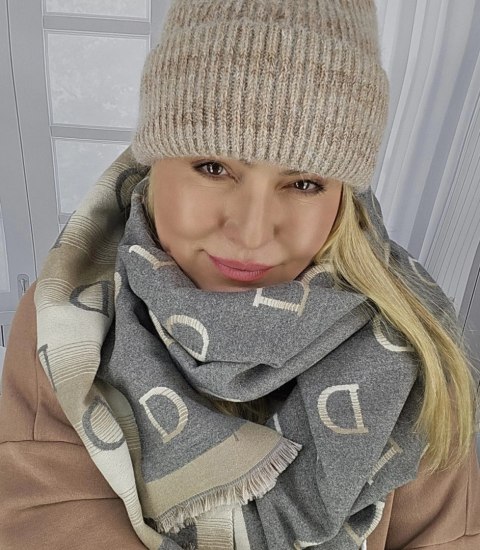 Ciepła czapka damska BEANIE zimowa jesienna jednokolorowa (Brązowy) Ciepła czapka damska BEANIE zimowa jesienna jednokolorowa (Brązowy)