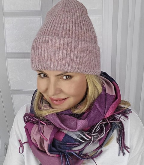 Ciepła czapka damska BEANIE zimowa jesienna jednokolorowa (Różowy) Ciepła czapka damska BEANIE zimowa jesienna jednokolorowa (Różowy)