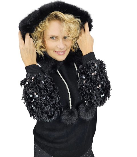 Ciepły sweter bluza z kapturem odpinanym futerkiem i piórami BOMBAY (Czarny) Ciepły sweter bluza z kapturem odpinanym futerkiem i piórami BOMBAY (Czarny)