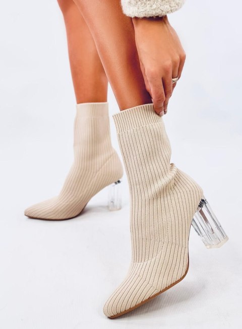 Botki skarpetkowe na przezroczystym obcasie DESTANI BEIGE - 39 Botki skarpetkowe na przezroczystym obcasie DESTANI BEIGE - 39