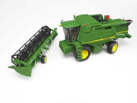 Kombajn zbożowy John Deere T670i 02132 BRUDER