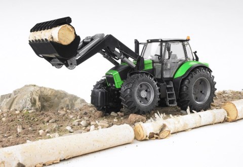 Traktor Deutz Agrotron X720 z ładowarką czołową 03081 BRUDER