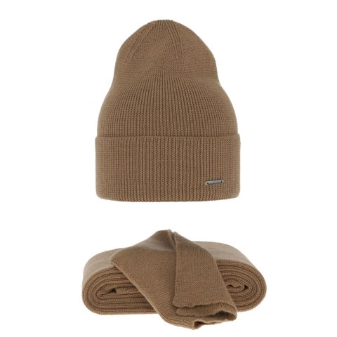 Czapka i szalik damski zimowy komplet, camel, 100% wełniana merino Melpomena Czapka i szalik damski zimowy komplet, camel, 100% wełniana merino Melpomena