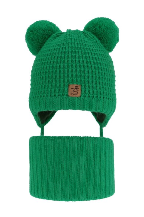 Czapka i komin dla chłopca zimowy komplet, zielony, z dwoma pomponami, wiązany Krispi Czapka i komin dla chłopca zimowy komplet, zielony, z dwoma pomponami, wiązany Krispi