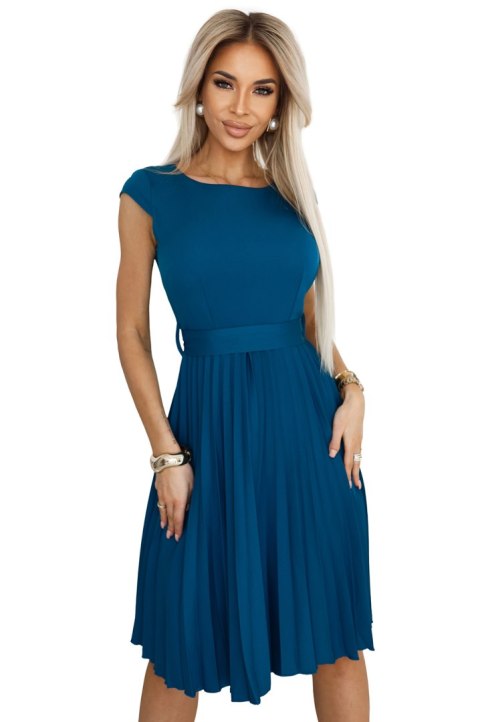 311-17 LILA Klasyczna plisowana sukienka z krótkim rękawkiem i paskiem - kolor MORSKI - XXL 311-17 LILA Klasyczna plisowana sukienka z krótkim rękawkiem i paskiem - kolor MORSKI - XXL