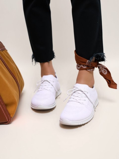 Damskie Buty Sportowe VELVIO - White Damskie Buty Sportowe VELVIO - White