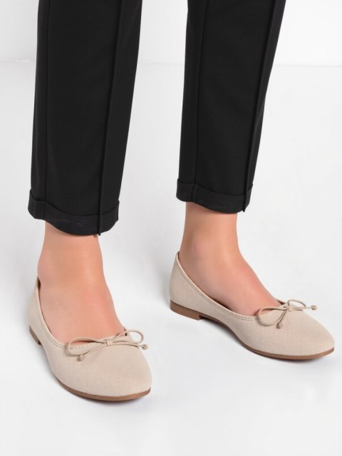 Damskie Baleriny BELLA BEIGE - Uroczy Minimalizm w Uniwersalnym Odcieniu Damskie Baleriny BELLA BEIGE - Uroczy Minimalizm w Uniwersalnym Odcieniu