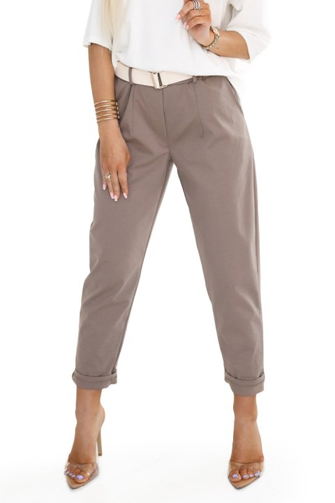 590-1 Stylowe spodnie z kieszeniami i ozdobnym paskiem - MOCHA MOUSSE - UNI 590-1 Stylowe spodnie z kieszeniami i ozdobnym paskiem - MOCHA MOUSSE - UNI