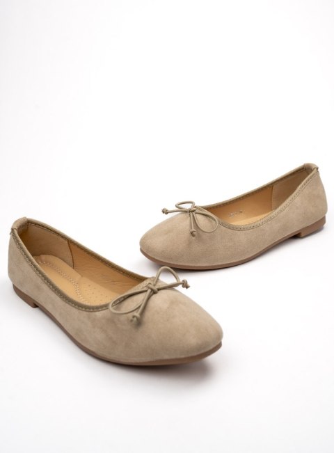 Damskie Baleriny BELLA KHAKI - Naturalny Minimalizm z Wyrafinowanym Akcentem Damskie Baleriny BELLA KHAKI - Naturalny Minimalizm z Wyrafinowanym Akcentem