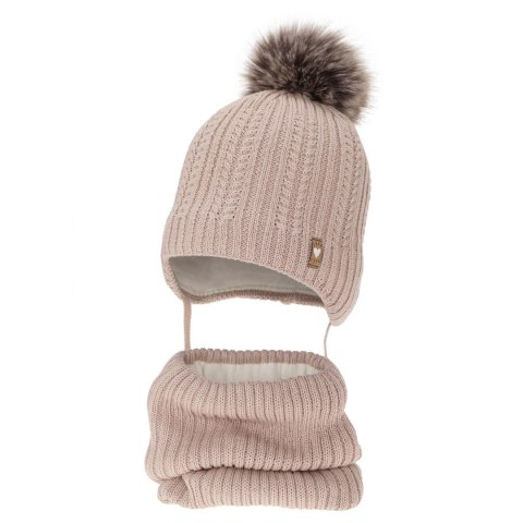 Czapka i komin dla dziewczynki zimowy komplet, beżowy, z wełną merino, z pomponem, wiązany Muanda Czapka i komin dla dziewczynki zimowy komplet, beżowy, z wełną merino, z pomponem, wiązany Muanda