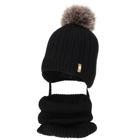 Czapka i komin dla dziewczynki zimowy komplet, czarny, z wełną merino, z pomponem, wiązany Muanda Czapka i komin dla dziewczynki zimowy komplet, czarny, z wełną merino, z pomponem, wiązany Muanda