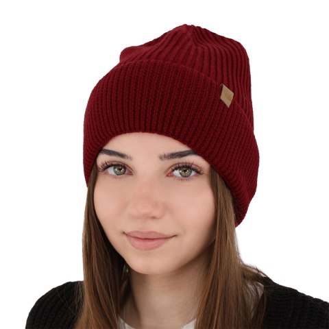 Czapka zimowa damska, czarna, 100% wełniana merino Isla Czapka zimowa damska, czarna, 100% wełniana merino Isla