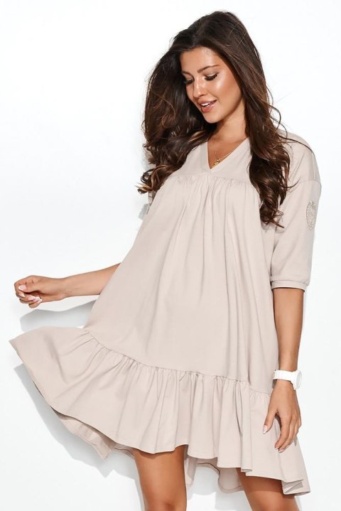 SUKIENKA OVERSIZE Z FALBANĄ I APLIKACJĄ CZARNA NU380 SUKIENKA OVERSIZE Z FALBANĄ I APLIKACJĄ CZARNA NU380