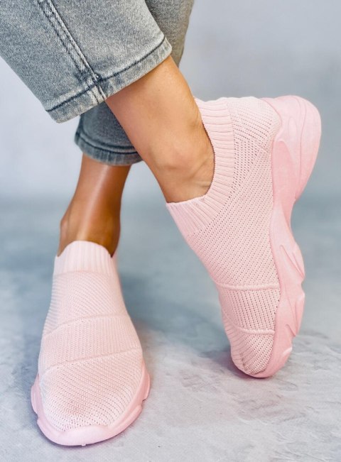 Buty sportowe skarpetkowe różowe NB399 PINK