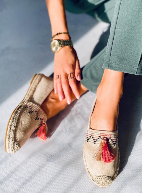 Espadryle boho z frędzlem BIRNA BEIGE