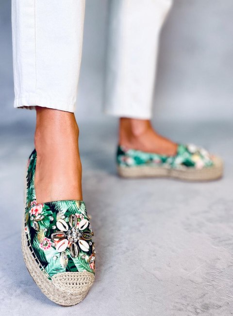 Espadryle z muszelkami MANAMI FLOWER GREEN