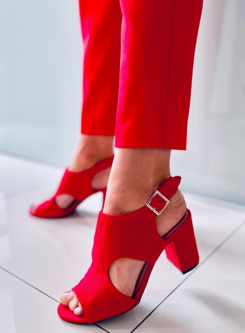 Sandałki ażurowe na obcasie STACY RED Sandałki ażurowe na obcasie STACY RED