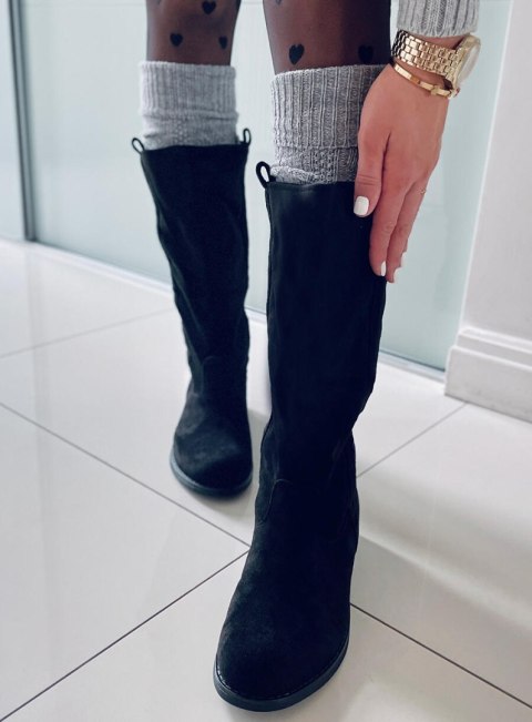 Kozaki z prostą cholewką UNNU BLACK Kozaki z prostą cholewką UNNU BLACK