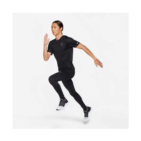 Spodnie do biegania Nike Dri-FIT Challenger M CZ8830-010 Spodnie do biegania Nike Dri-FIT Challenger M CZ8830-010