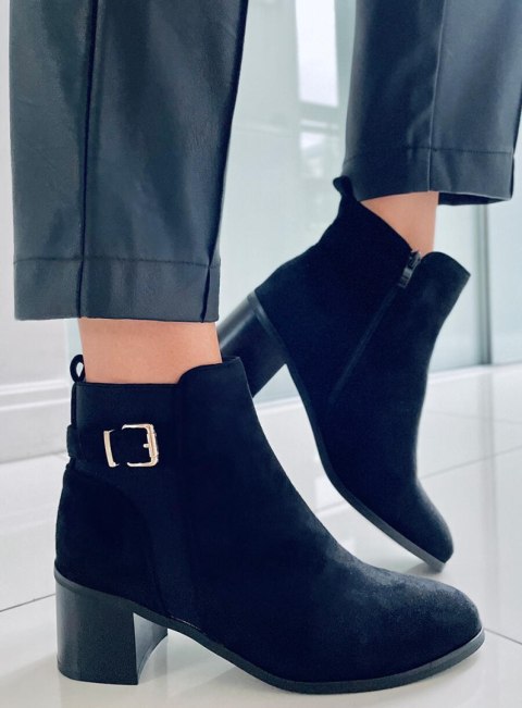 Botki na obcasie CYNDI BLACK SUEDE Botki na obcasie CYNDI BLACK SUEDE