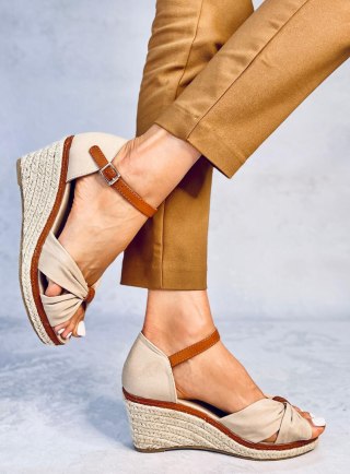 Espadryle na koturnie KRISTEN BEIGE