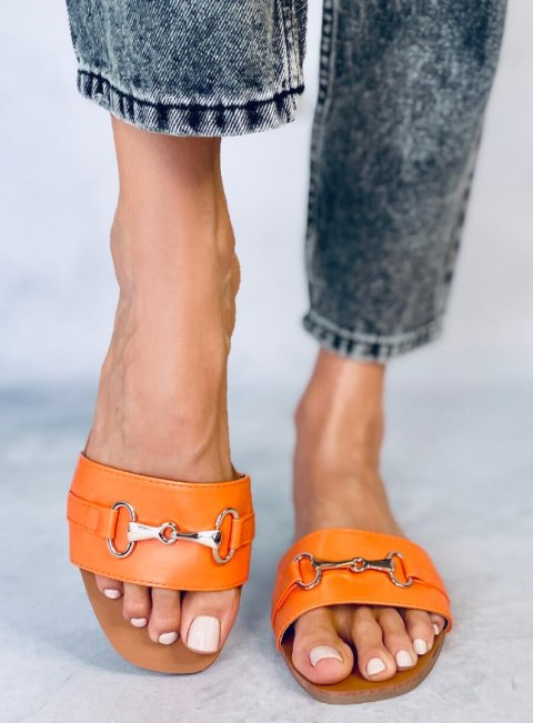 Klapki damskie GALLERY ORANGE Klapki damskie GALLERY ORANGE