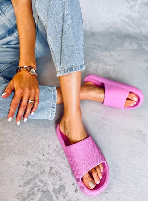 Klapki gumowe RITTER PINK Klapki gumowe RITTER PINK