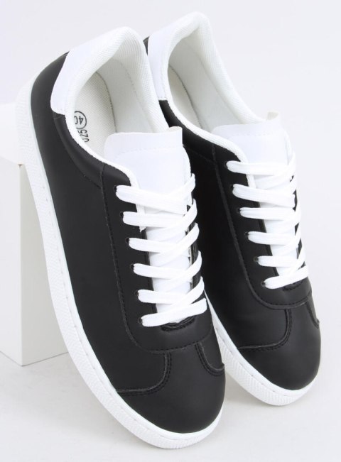 Trampki damskie GIRBO B/WHITE Trampki damskie GIRBO B/WHITE