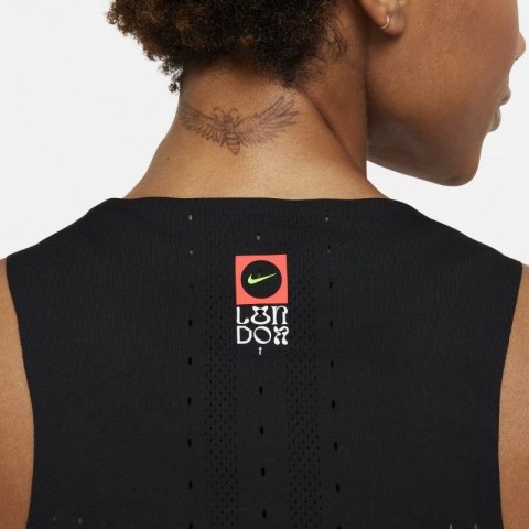 Koszulka Nike Dri-FIT ADV AeroSwift London W DJ6580-010 Koszulka Nike Dri-FIT ADV AeroSwift London W DJ6580-010