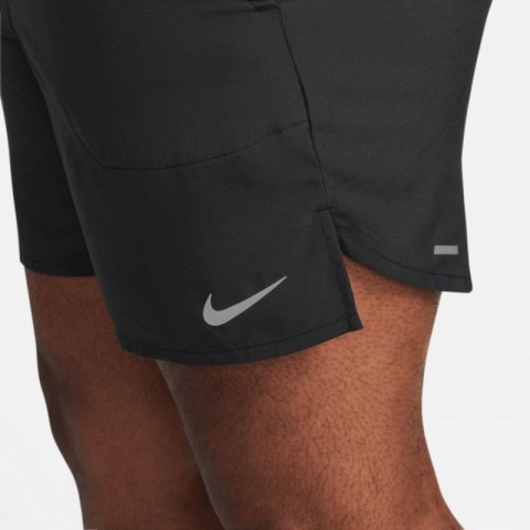 Spodenki Nike Dri-FIT Stride M DM4761-010 Spodenki Nike Dri-FIT Stride M DM4761-010