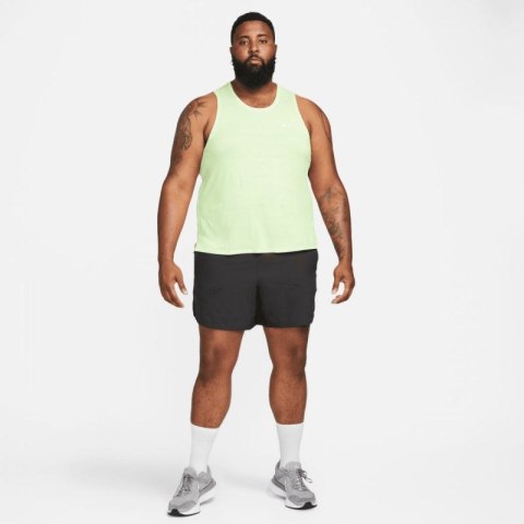 Spodenki Nike Dri-FIT Stride M DM4761-010 Spodenki Nike Dri-FIT Stride M DM4761-010