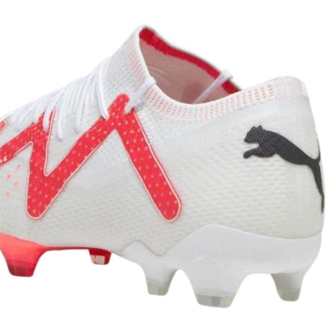 Buty piłkarskie Puma Future Ultimate Low FG/AG M 107359 01