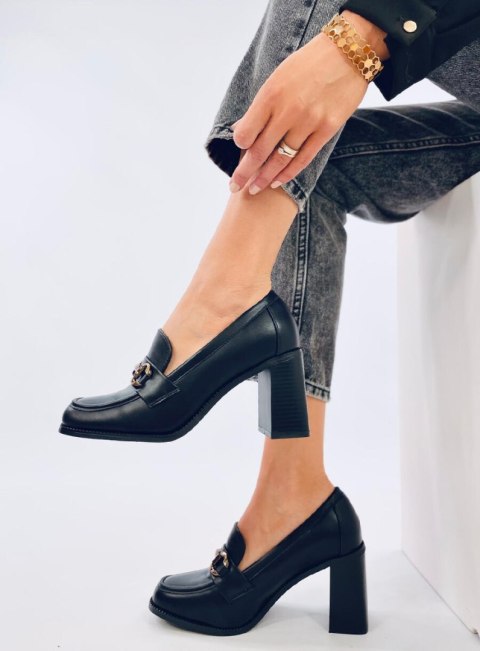 Mokasyny na obcasie VARVAI BLACK Mokasyny na obcasie VARVAI BLACK