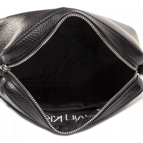 Kosmetyczka Calvin Klein Washbag M K50K505962 Kosmetyczka Calvin Klein Washbag M K50K505962