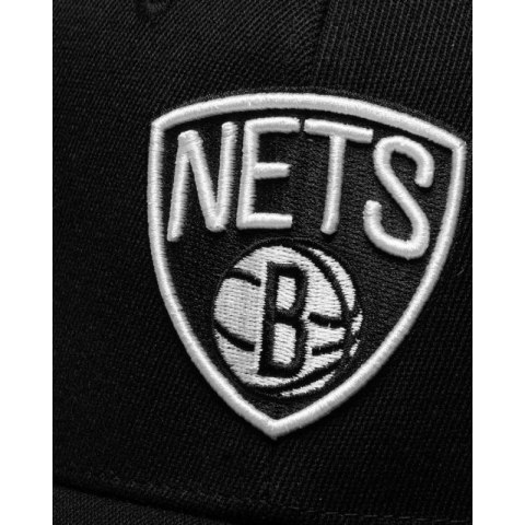 Czapka z daszkiem Mitchell & Ness NBA Brooklyn Nets Team Logo High Crown 6 Panel Classic Red Snapback HHSSINTL102-BNEYYPPPBLCK