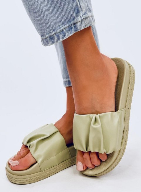 Klapki damskie ATISSA GREEN Klapki damskie ATISSA GREEN