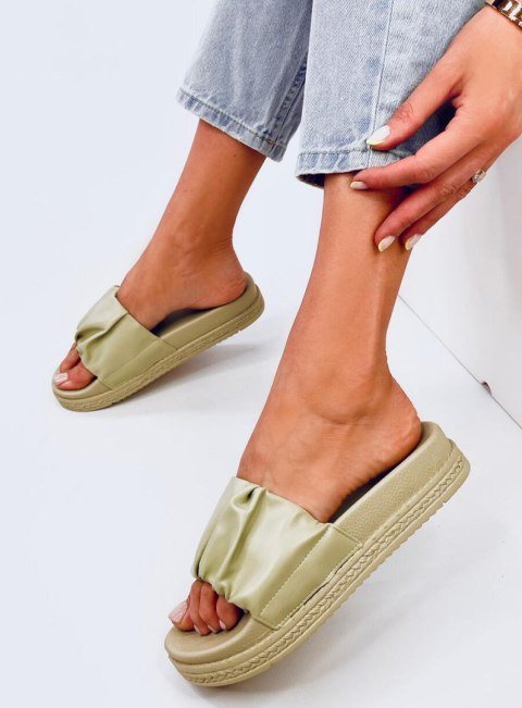 Klapki damskie ATISSA GREEN Klapki damskie ATISSA GREEN