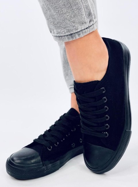 Trampki sznurowane klasyczne LEVENS ALLBLACK (czarna podeszwa) Trampki sznurowane klasyczne LEVENS ALLBLACK (czarna podeszwa)