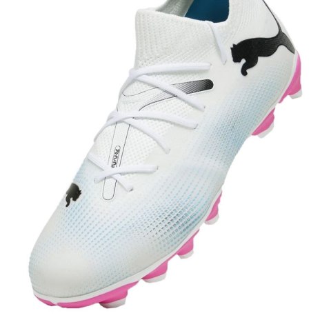 Buty piłkarskie Puma Future 7 Match FG/AG Jr 107729 01