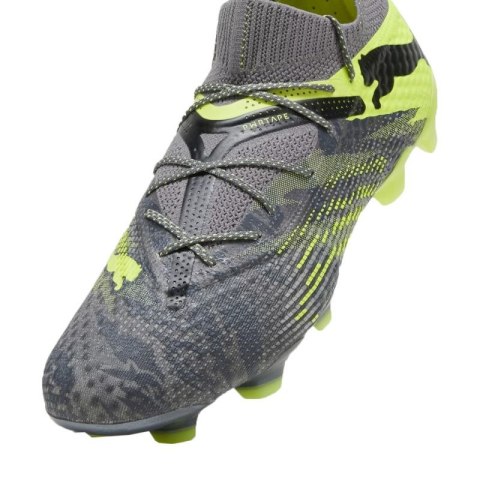 Buty piłkarskie Puma Future 7 Ultimate Rush FG/AG M 107828 01