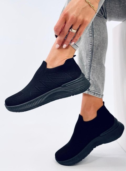 Buty sportowe skarpetkowe FOURNY ALLBLACK