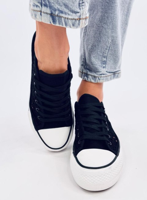 Trampki koronkowe FERRIE BLACK Trampki koronkowe FERRIE BLACK