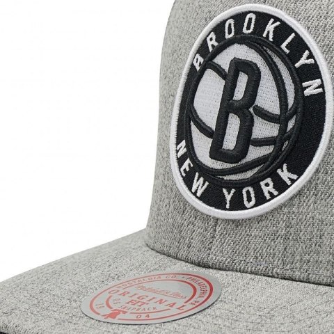 Czapka z daszkiem Mitchell & Ness NBA Brooklyn Nets Team Logo High Crown 6 Panel Classic Red Snapback HHSS3272-BNEYYPPPGYHT