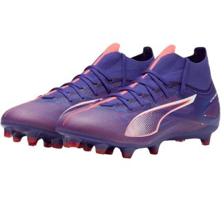 Buty piłkarskie Puma Ultra 5 Match+ FG/AG 107686 01