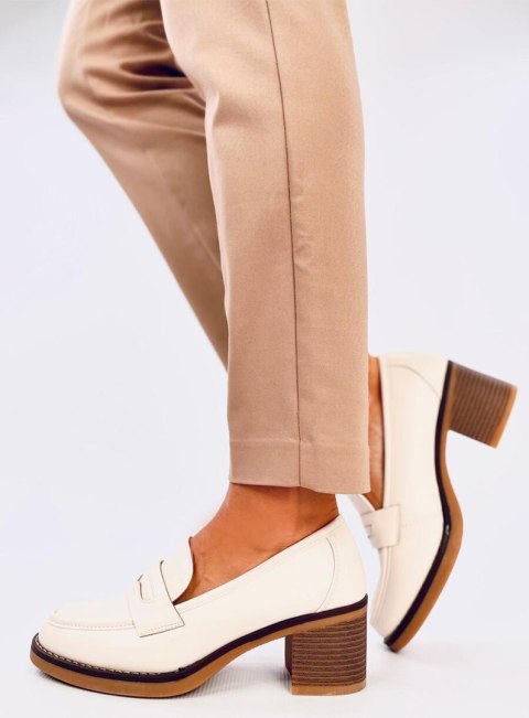 Mokasyny na obcasie RAMONA BEIGE Mokasyny na obcasie RAMONA BEIGE