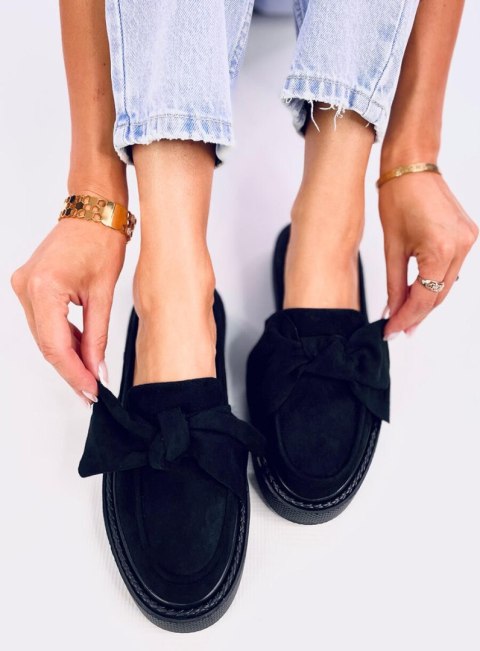 Mokasyny zamszowe z kokardą TEMPELTON BLACK Mokasyny zamszowe z kokardą TEMPELTON BLACK