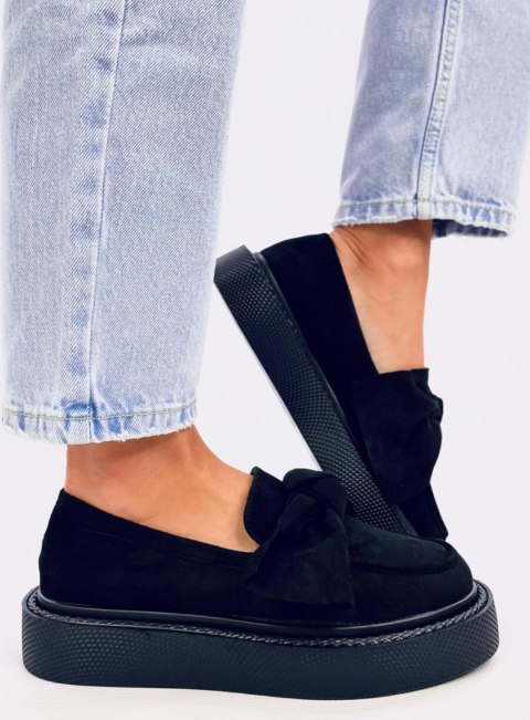 Mokasyny zamszowe z kokardą TEMPELTON BLACK Mokasyny zamszowe z kokardą TEMPELTON BLACK